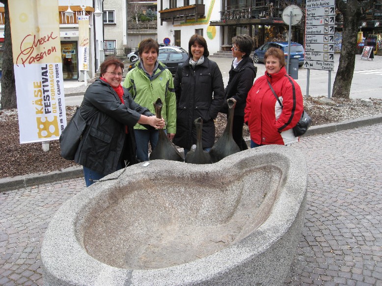 IMG_2025.JPG, 216296 bytes, 02/07/2008